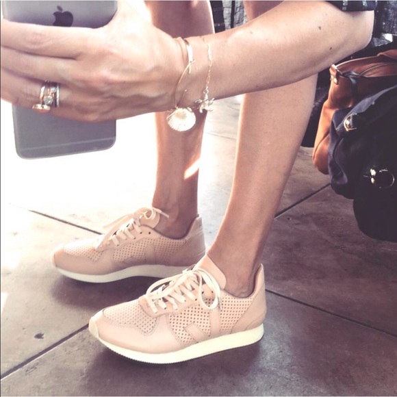 Veja Shoes - VEJA V-10 BASTILLE Perforated Sneakers NUDE